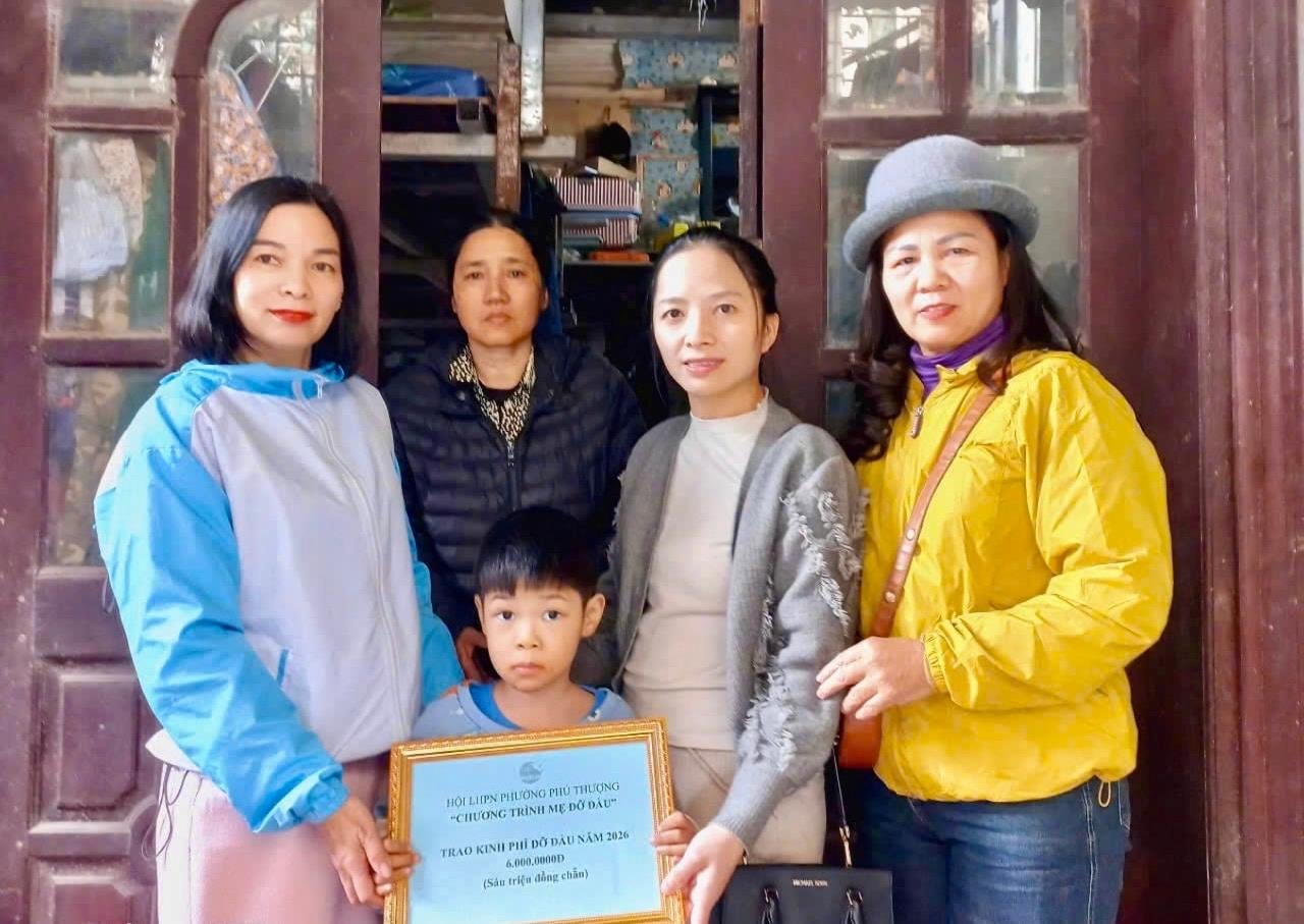 Phát huy vai trò của phụ nữ trong xây dựng gia đình “5 không”