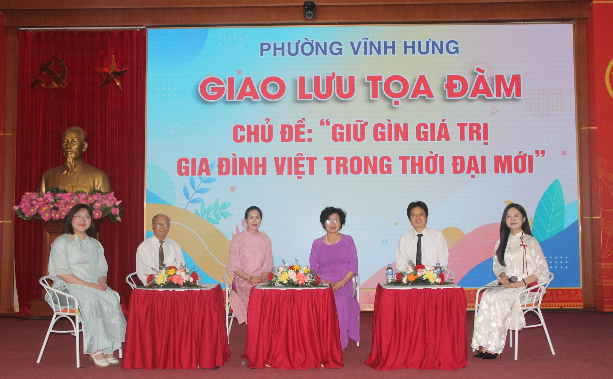 Phường Vĩnh Hưng tuyên dương 61 gia đình tiêu biểu