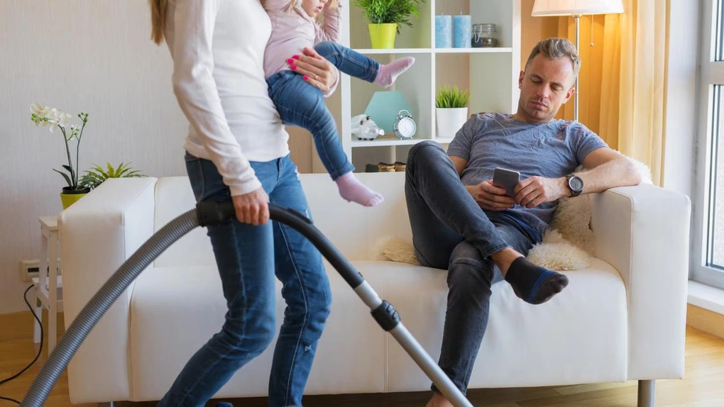Nỗi oan ‘chồng lười việc nhà’ khiến phụ nữ ngại đẻ